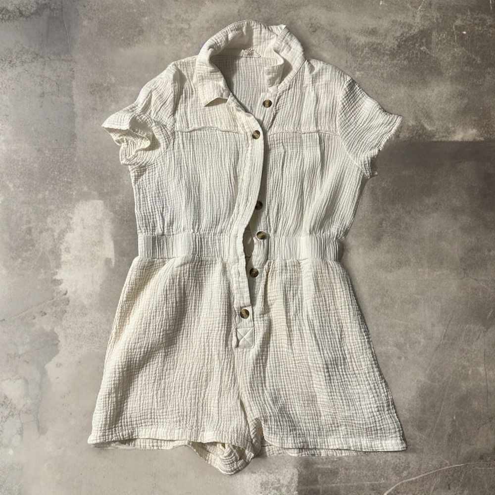 Promesa White Collared Jumpsuit with Belted Waist